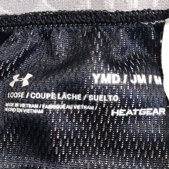 3/$34 UNDER ARMOUR HEAT GEAR SHORTS SILVER/GREY GIRLS SIZE  M/YOUTH - Picture 14 of 16